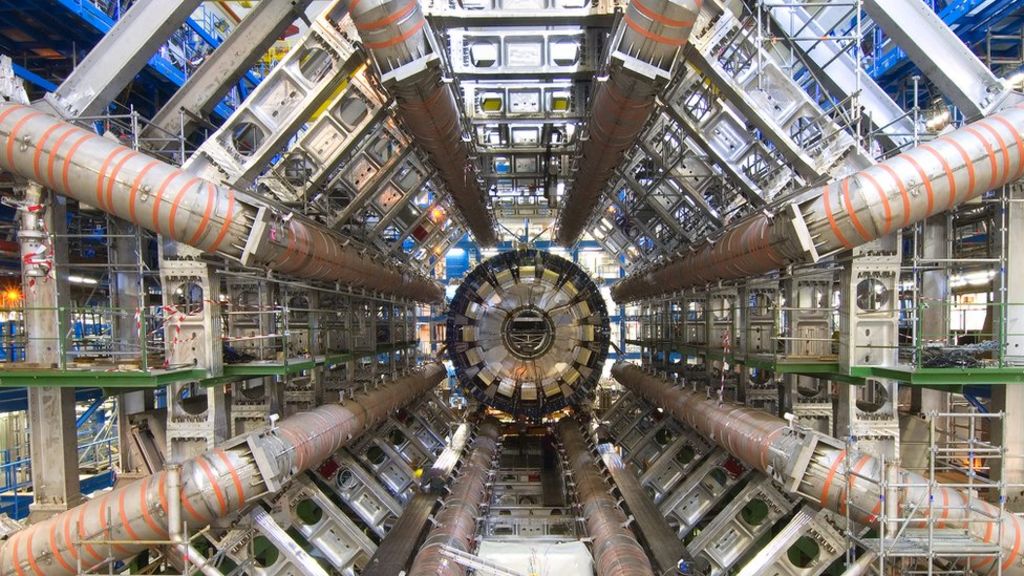 New particle hopes fade as LHC data 'bump' disappears