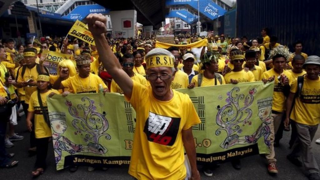 VIDEO: Anger on Kuala Lumpur's streets