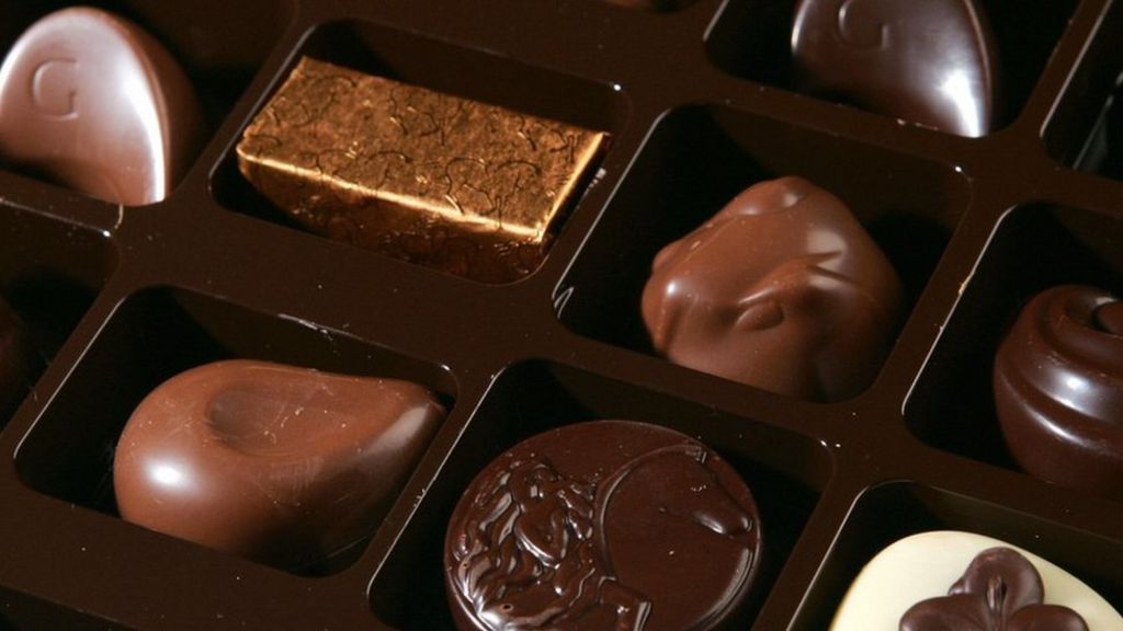 Australians eating too much junk food, report finds - BBC News