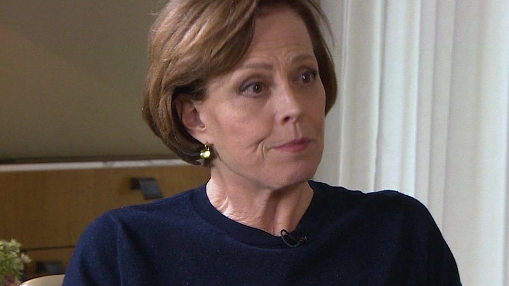 Sigourney Weaver remembers Sir John Hurt's famous Alien scene