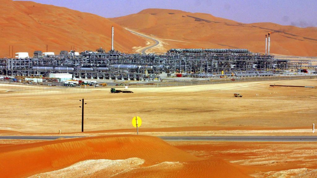 Saudi Arabia deficit swells on oil