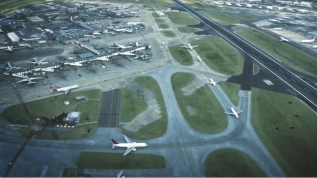 Timeline of Heathrow expansion delays