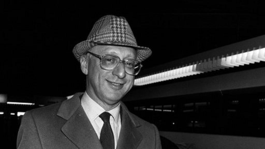 Labour MP Gerald Kaufman dies at 86