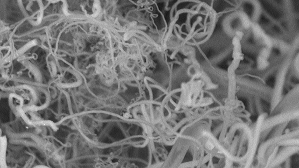 Carbon fibres made from air
