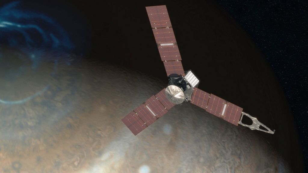 Juno mission: Jupiter probe nears critical orbit manoeuvre