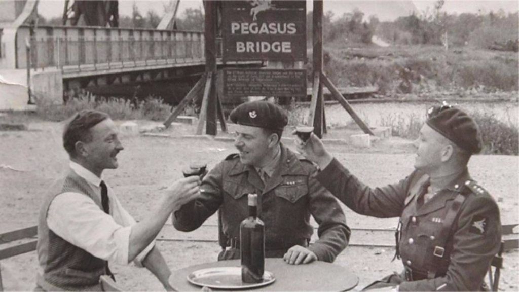 Tributes to D-Day hero who 'lied about age to join Army'