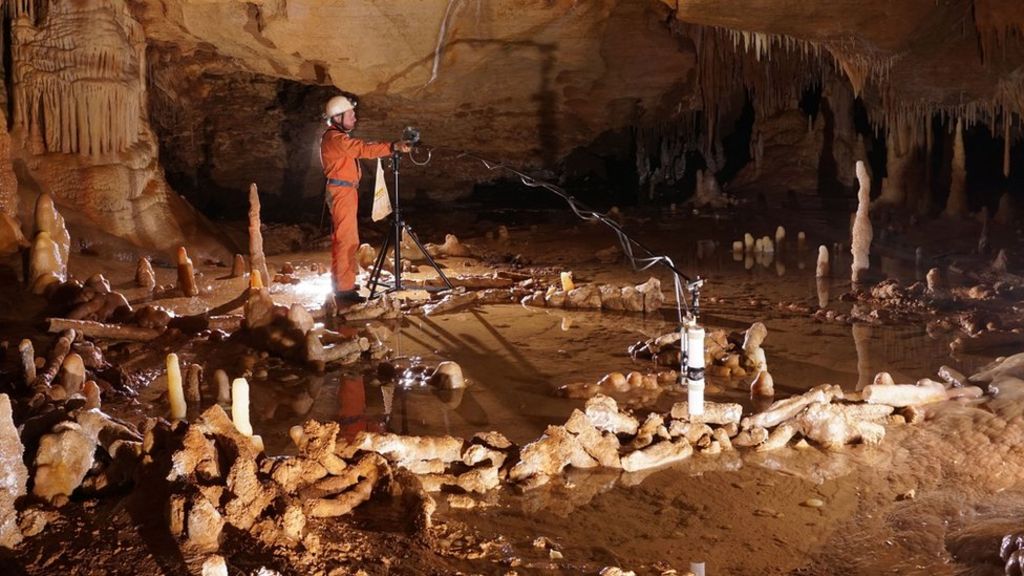 Neanderthal stone structures discovered