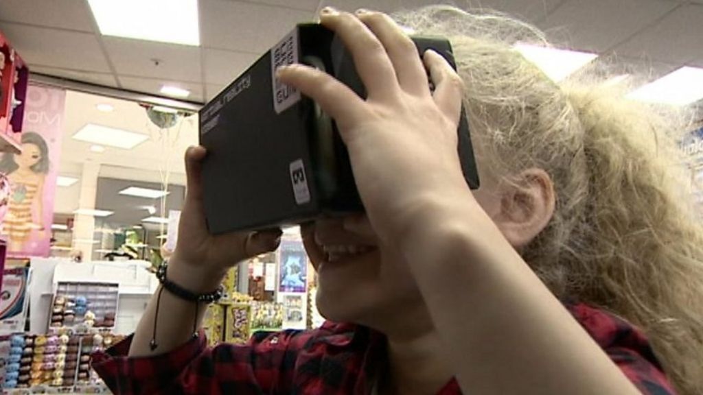 Toy-maker designs £15 VR headset in deal with Google