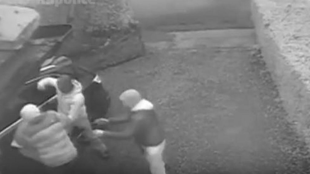 Carjackers' attack on man in Kings Heath caught on camera