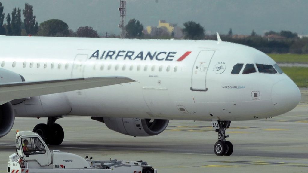 Air France warns of 'concern about France as a destination'