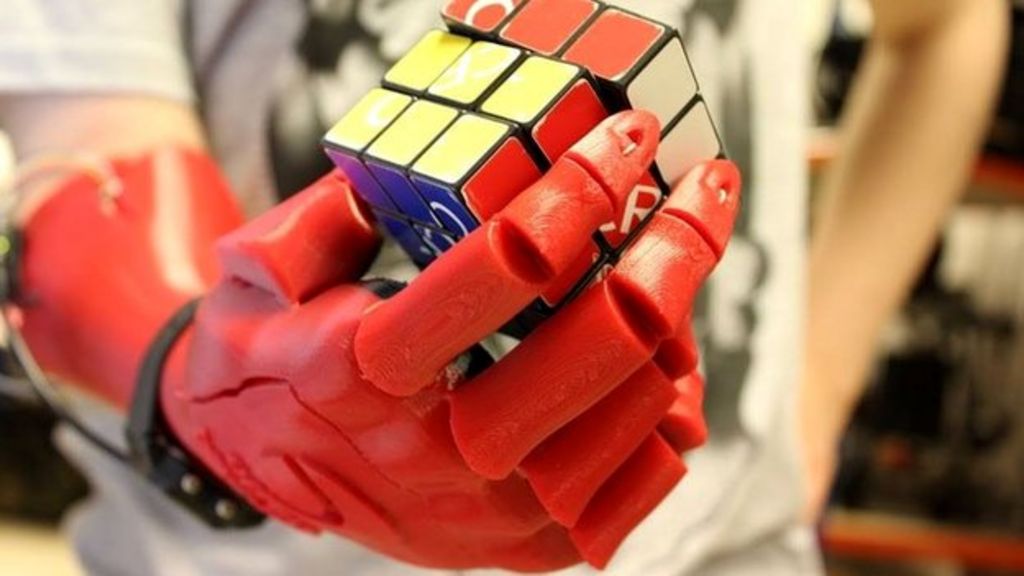 Low-cost robot hand wins Dyson prize