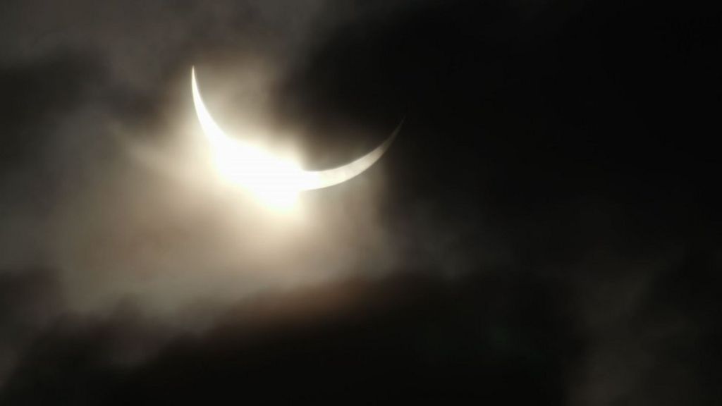 Indonesia sees 'magical' solar eclipse