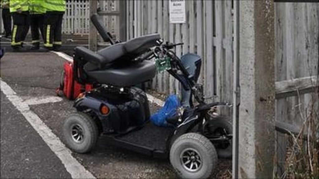 Mobility scooter man survives 100mph Essex train crash BBC News