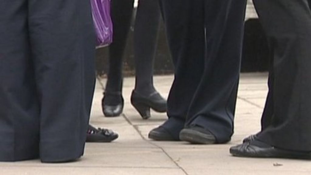 'No alternative' to planned school closures in Dunstable BBC News