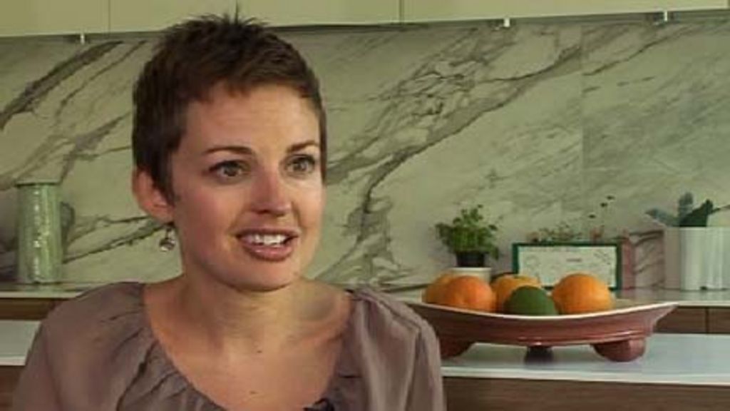 Housesitters aim to avoid high rents BBC News