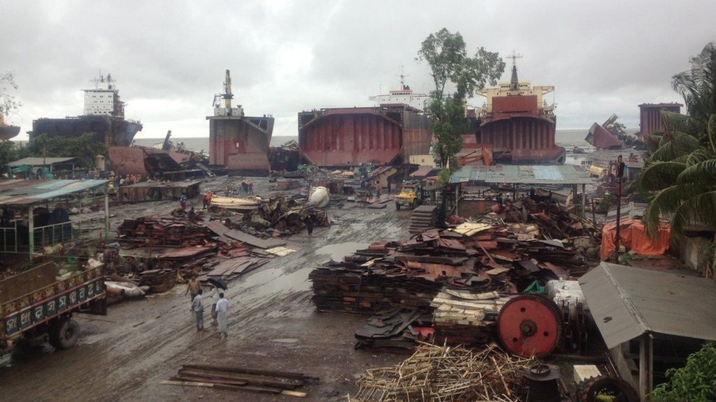 Bangladesh's ship breaking industry picks up pace again BBC News