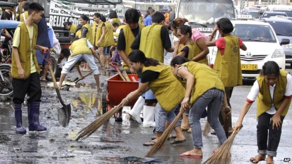 Manila Floods Operation Clean Up Begins BBC News