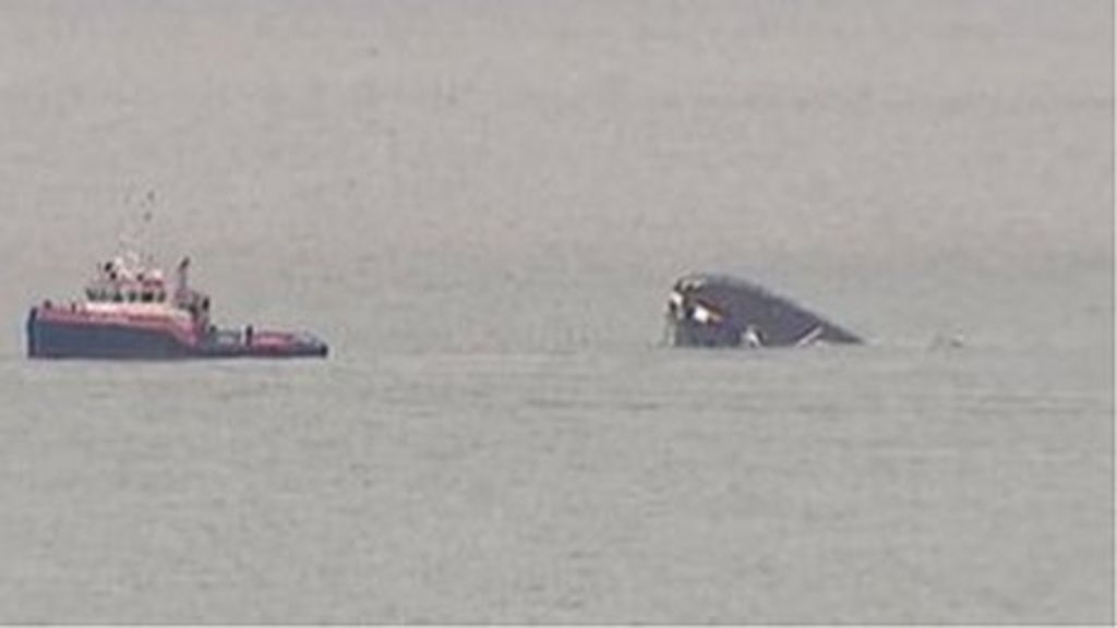 Buoys Used To Create Exclusion Zone Around Torbay Ship Wreck Bbc News