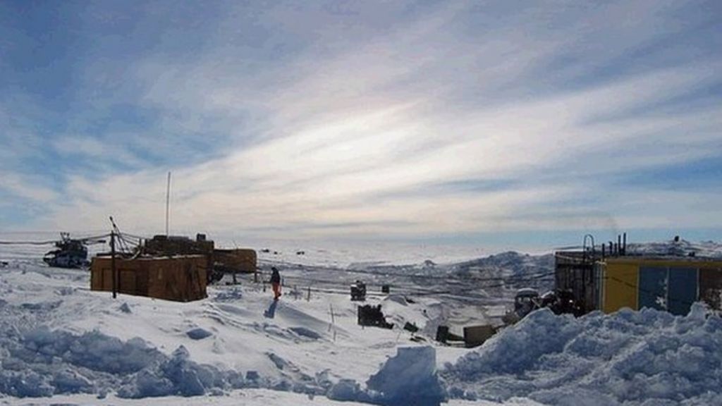 Antarctic Lake Vostok 'might have fish' BBC News