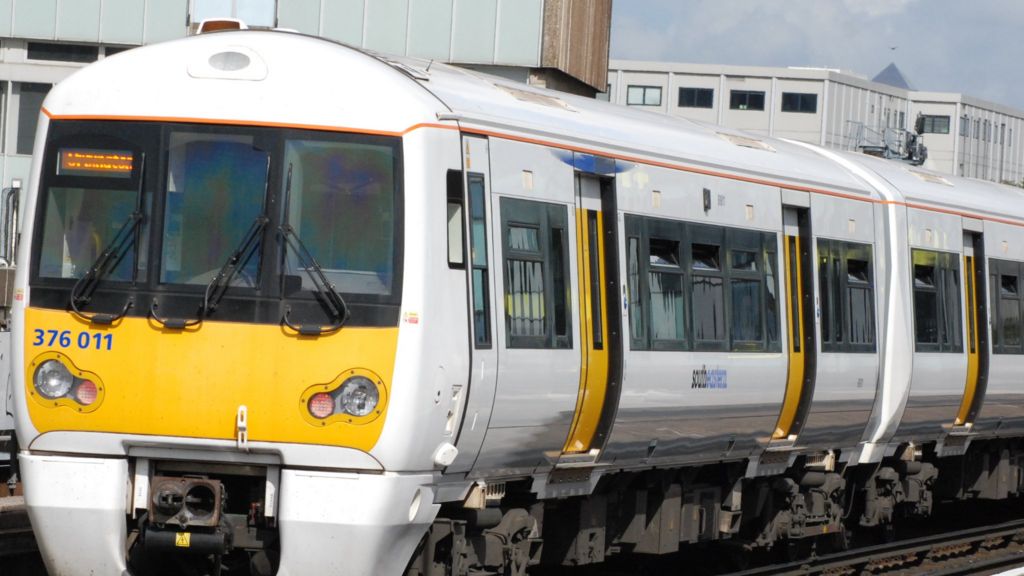 Millions paid to delayed South East rail passengers BBC News