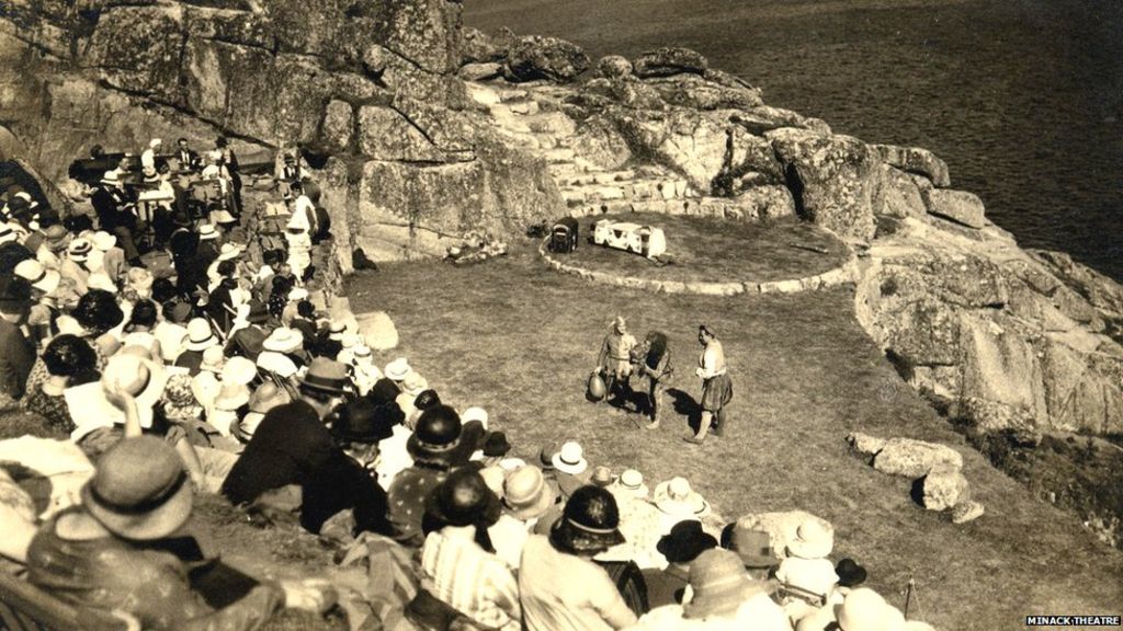 In Pictures Rowena Cade's Minack theatre BBC News