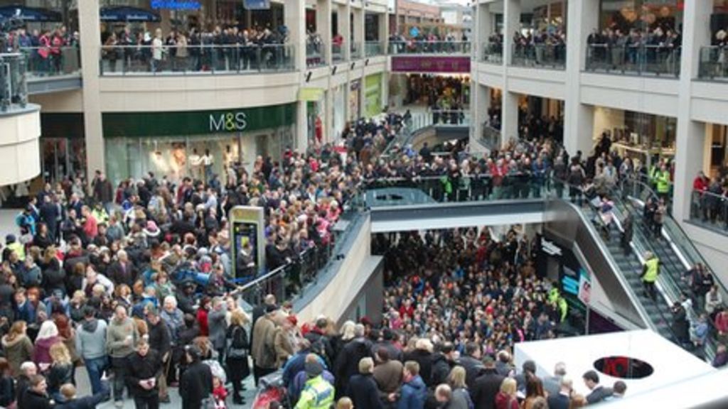Thousands At Trinity Leeds Shopping Centre Opening Bbc News
