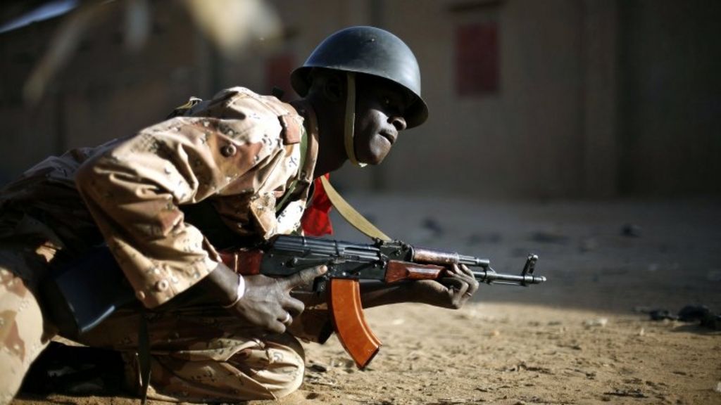 Islamist Rebels Attack Mali Town - BBC News