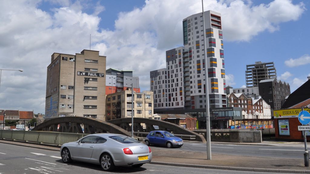 Ipswich waterfront 'wine rack' sale agreed BBC News