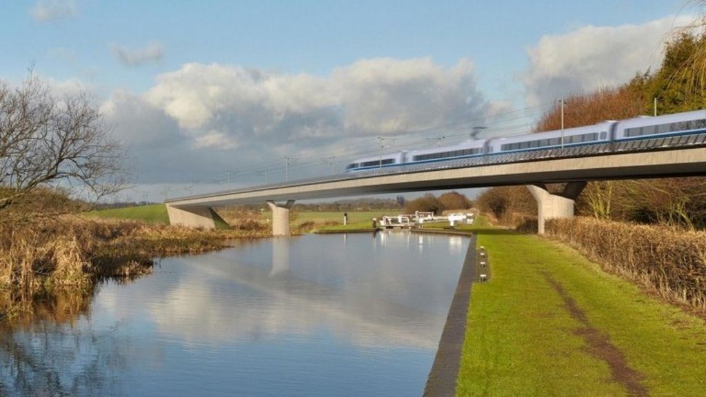 UK looks for HS2 train-builder
