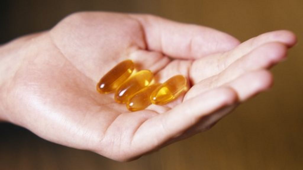 Vitamin D pills' effect on healthy bones queried BBC News