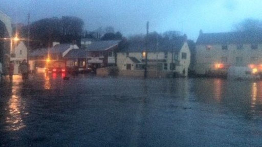 Storm Surge Brings Flooding Chaos Moving Up Wales Coast Bbc News 