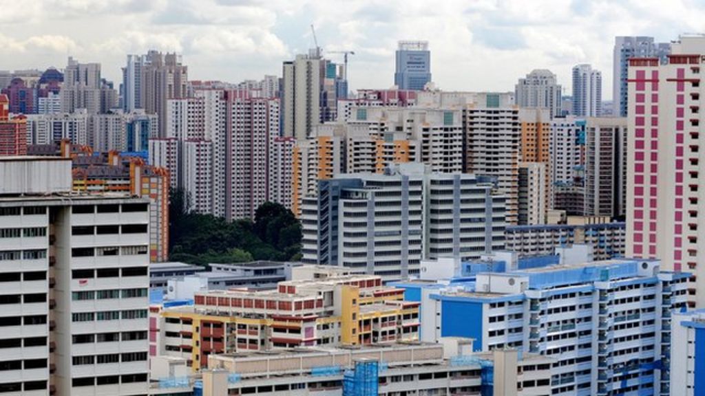 Singapore's hidden poverty problem BBC News