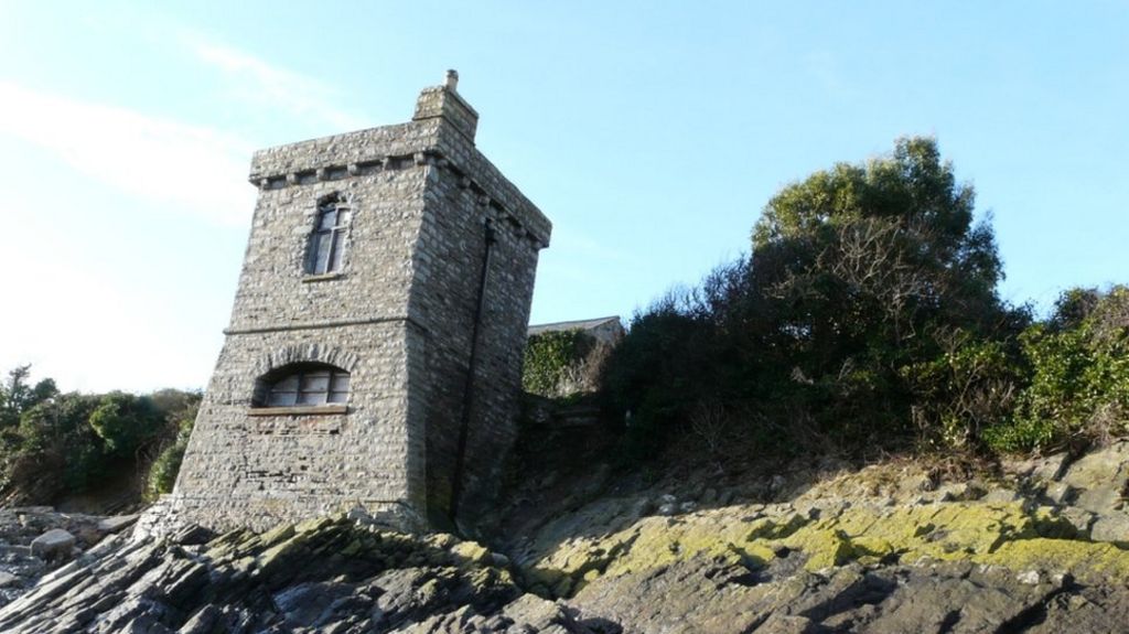 Historic watchtower up for sale at Cold Knap, Barry BBC News