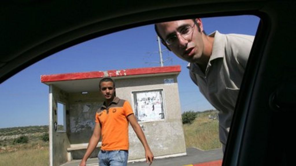 Israel Hitchhiking continues despite kidnap dangers BBC News