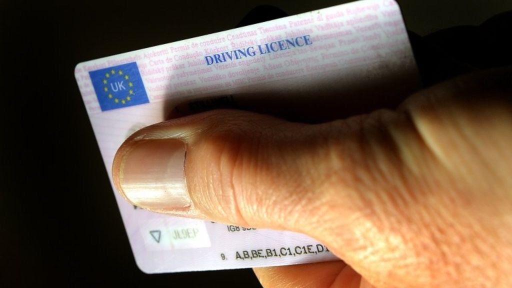 Hundreds still driving despite having 12 penalty points