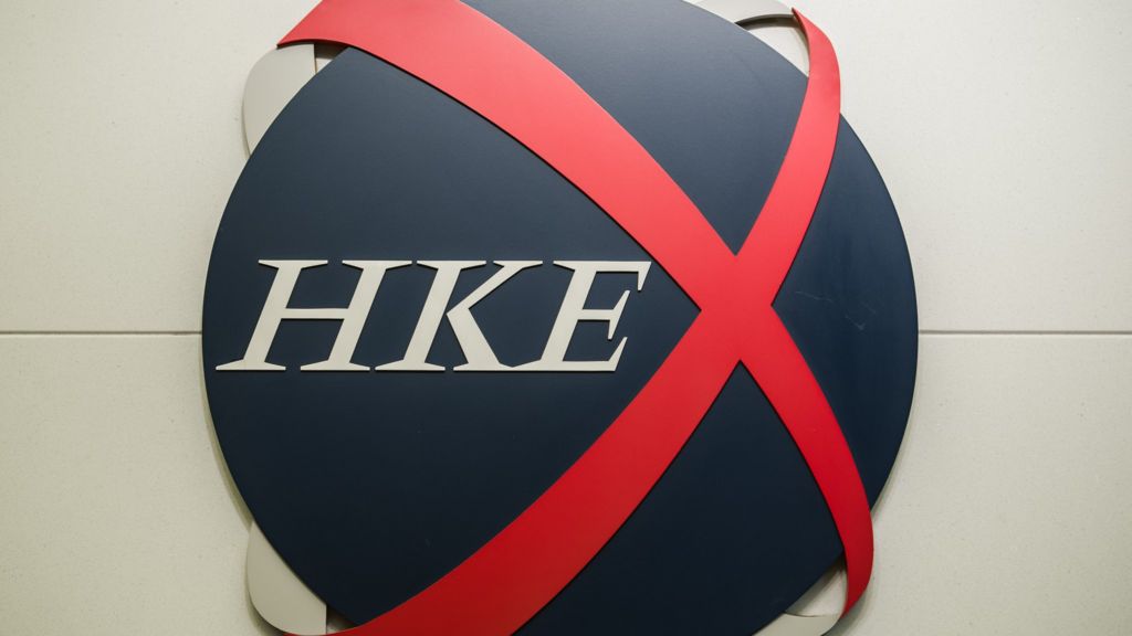 Shenzhen-Hong Kong trading scheme kicks off