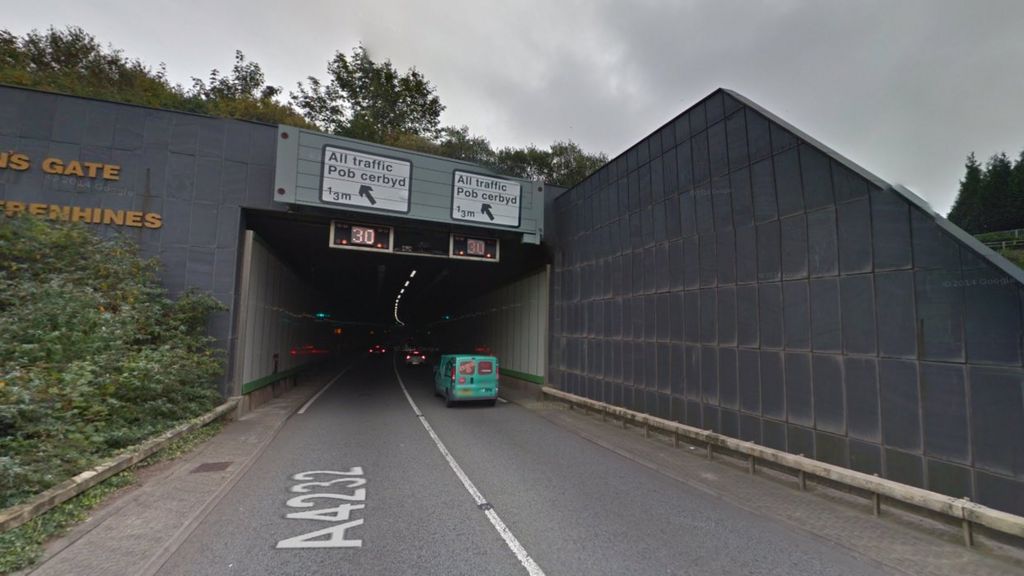 Two injured after Butetown tunnel car crash BBC News
