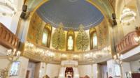 внутри хоральной синагоги в москве