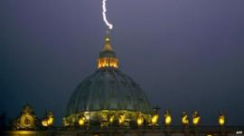 Lightning strikes St Peter