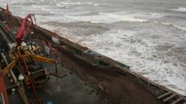 Railway next to sea wall at Dawlish