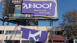 A poster of Yahoo being  removed 