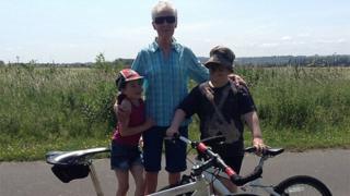 Chris Boardman tweeted a picture alongside a tribute to his mother Carol