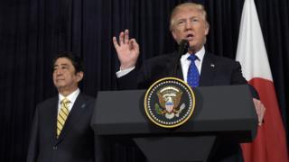Mista Trump ya ce gwajin makami mai linzami barazana ce