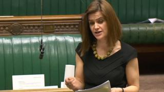 We Love Bags Jo Cox death: Husband leads tributes to shot MP - BBC News
