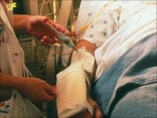 Patient in intensive care - file pic