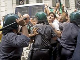 Demonstration in Rome, 7 July 2010
