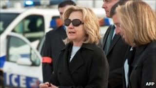 US Secretary of State Hillary Clinton arriving at Le Bourget airport near Paris (14 March 2011)
