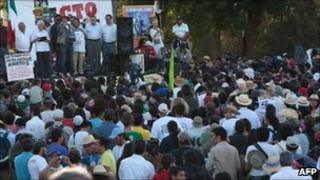 Javier Sicilia and members of the peace caravan in Ciudad Juarez - 10 June 2011