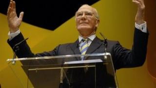 Sir Menzies Campbell