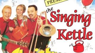 Singing Kettle, 1992